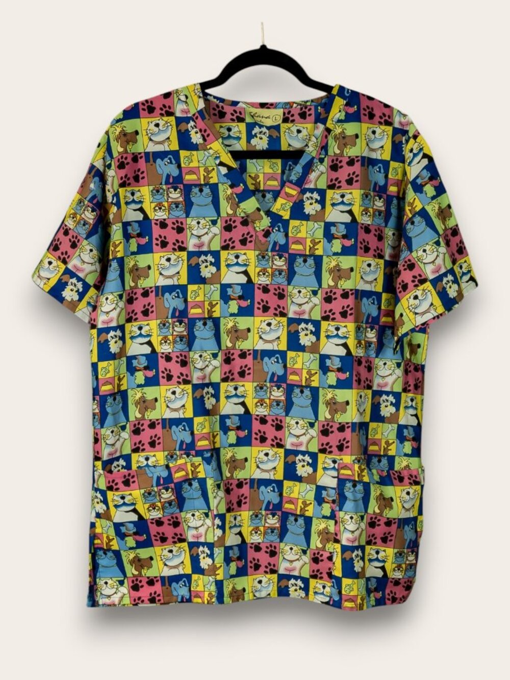 Shana Scrubs Top Women's Large Animal Print Cats Dogs